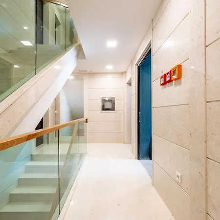 Marant Near The Beach- Free Parking דירה *