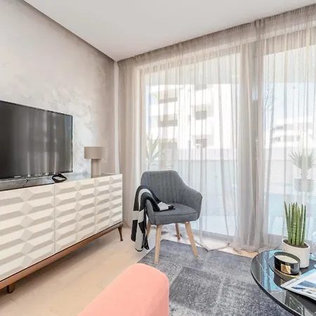 Apartman Marant Near The Beach- Free Parking