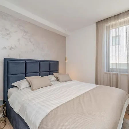 Marant Near The Beach- Free Parking Apartman Zára